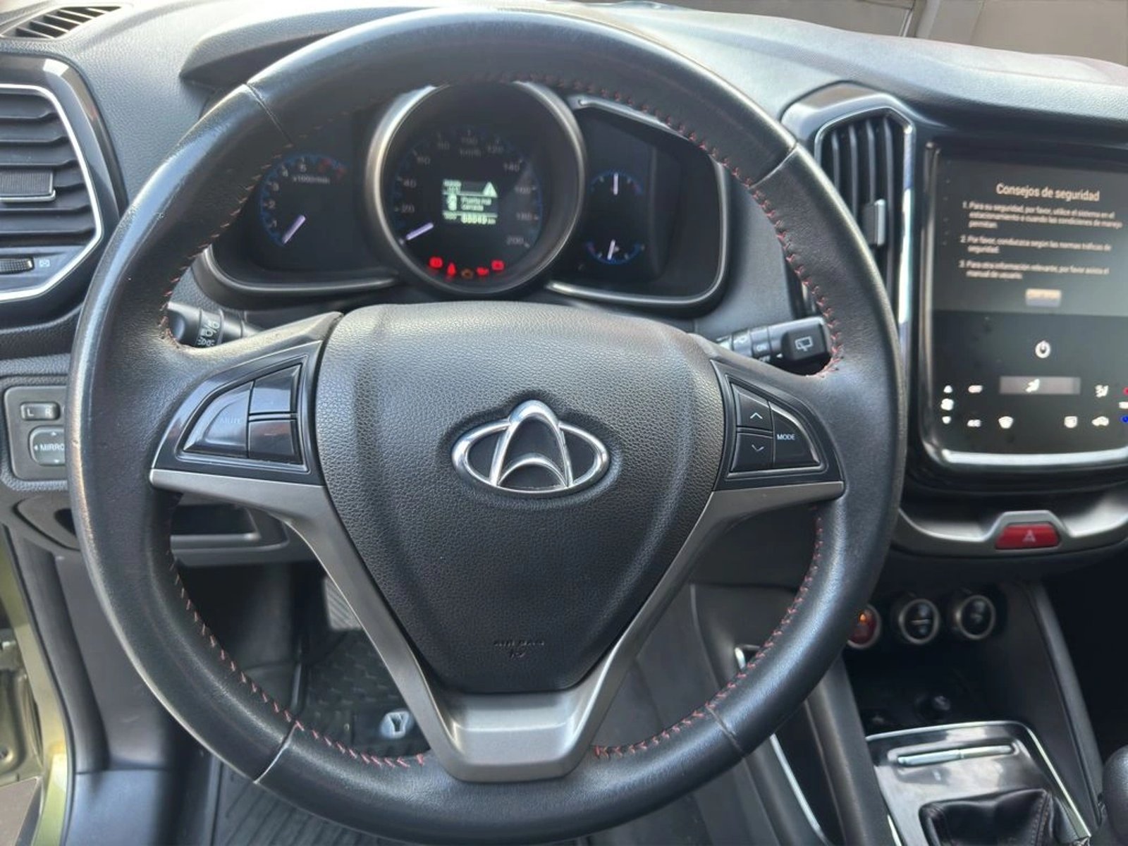 CHANGAN CX70 1.5T ELITE 4X2 MT 5P 2019 - Imagen 10 de 19