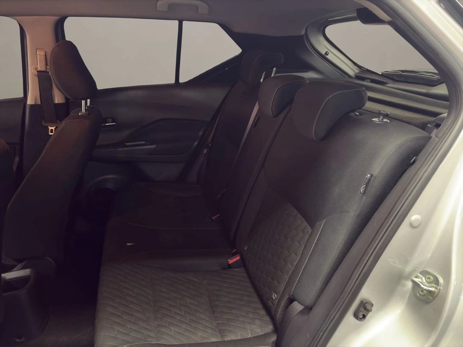 Nissan KICKS 1.6 ADVANCE 4X2 CVT AT 5P 2023 - Imagen 20 de 20
