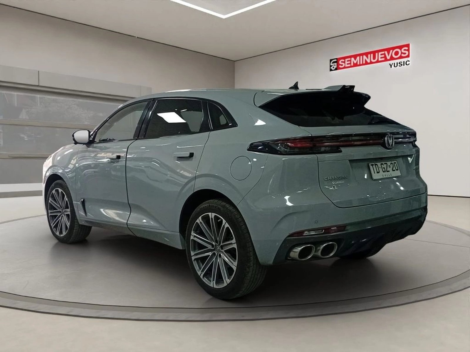 Changan UNI-K 2.0 TURBO AT 4WD 2024 - Imagen 7 de 18