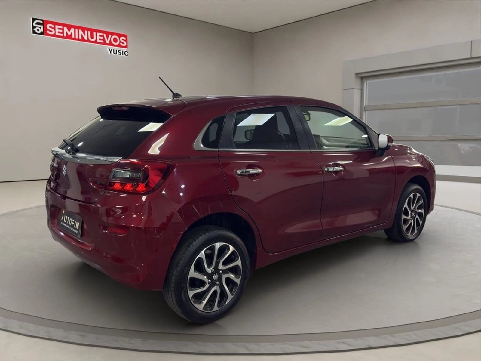Suzuki BALENO 1.5 GLS MT 2025 - Foto 2 de 19