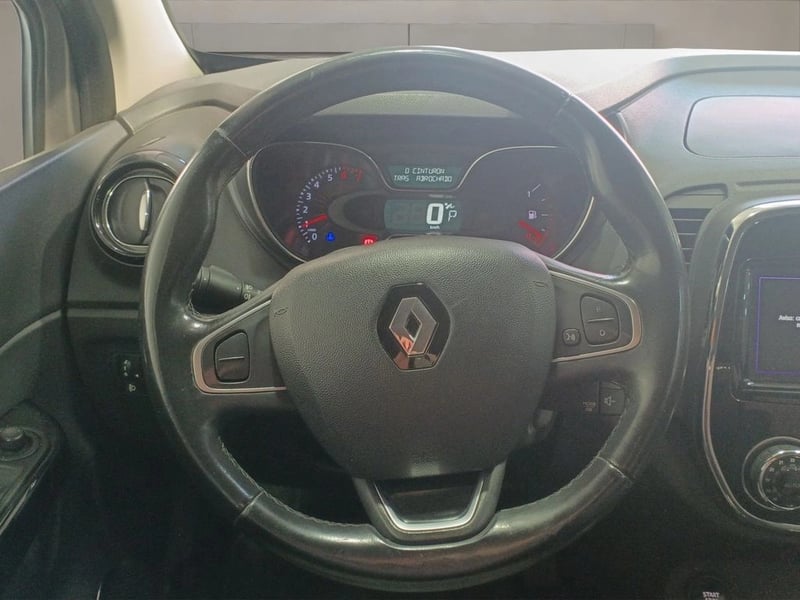 Renault CAPTUR 1.2 DYNAMIQUE 4X2 AT 5P 2017 - Imagen 9 de 12