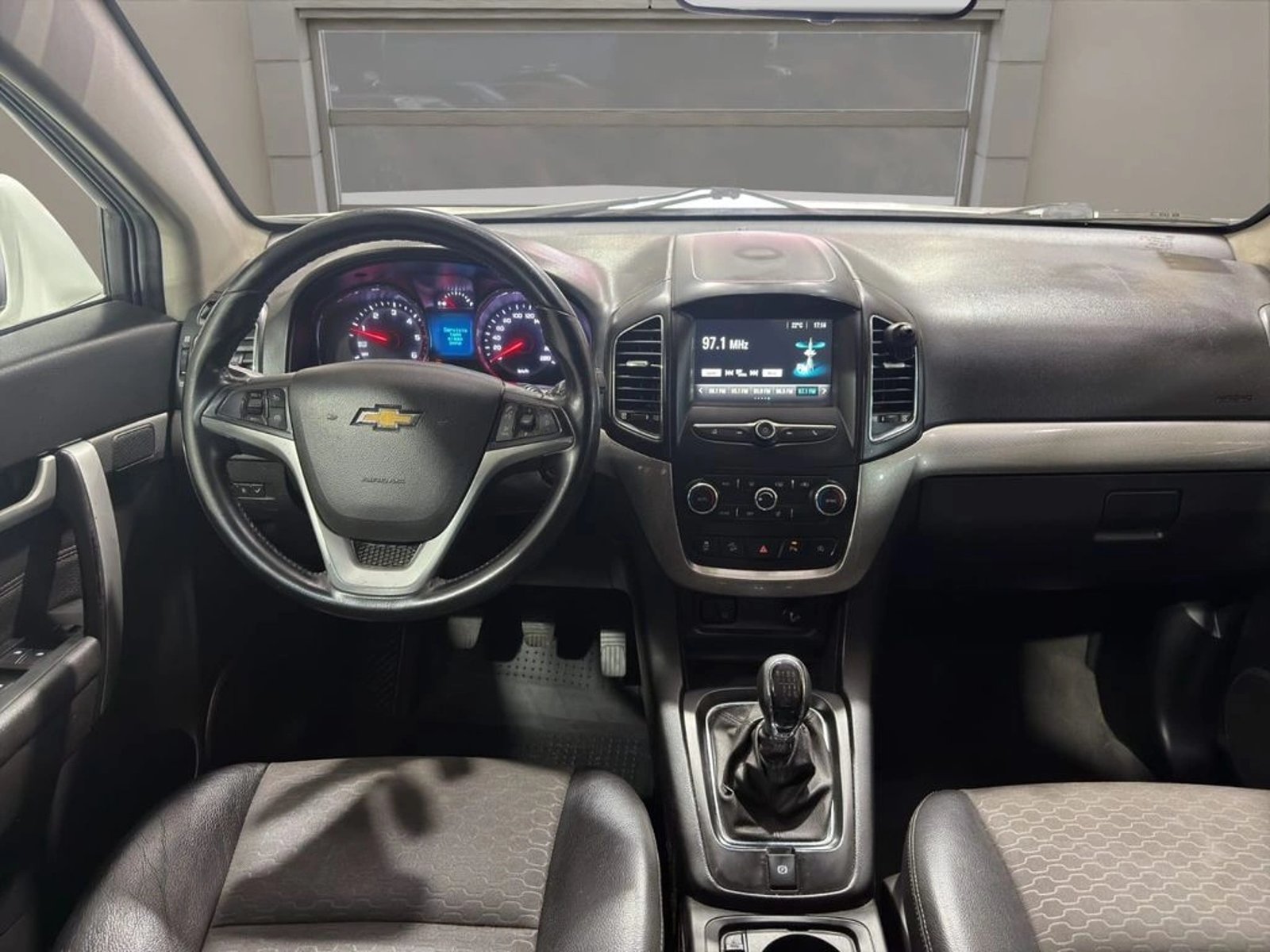 Chevrolet CAPTIVA 2.2 LS DIESEL FWD 6MT 5P 2018 - Imagen 10 de 13