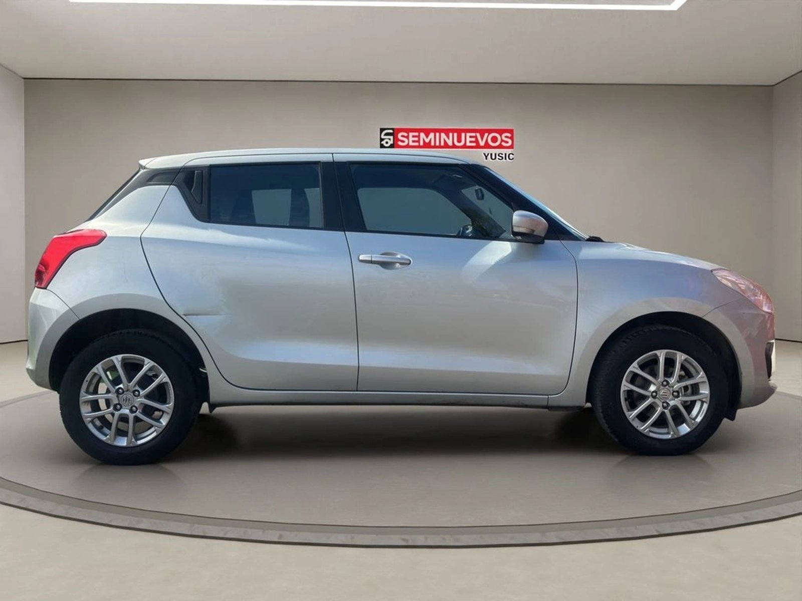 Suzuki SWIFT 1.2 GA 4X2 AC MT 5P 2022 - Imagen 6 de 17