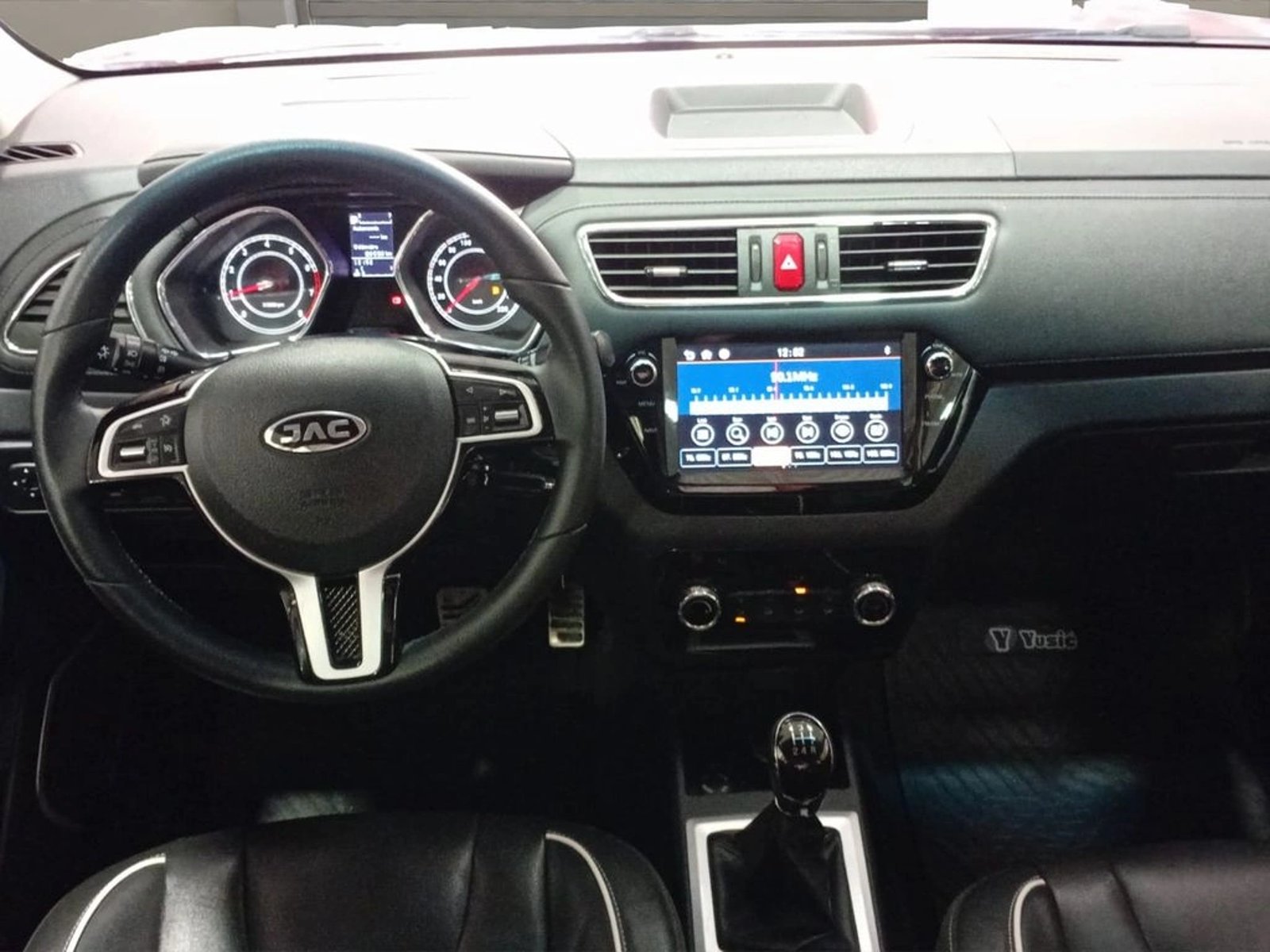 JAC S2 1.5 COMFORT 4X2 MT 5P 2020 - Imagen 12 de 13