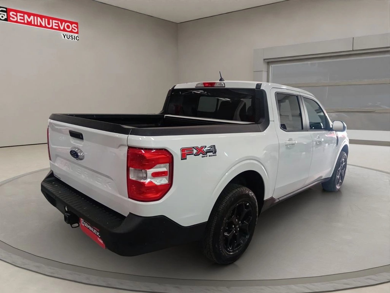Ford MAVERICK NEW  LARIAT 4X4 2.0 AUT 2024 - Imagen 6 de 8