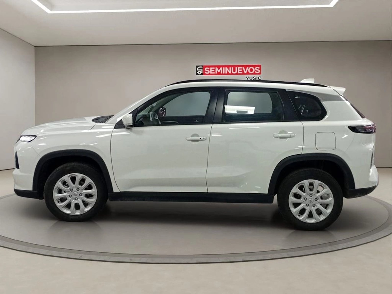 SUZUKI GRAND VITARA 1.5 GL HYBRID 4X2 AT 5P 2025 - Foto 3 de 19