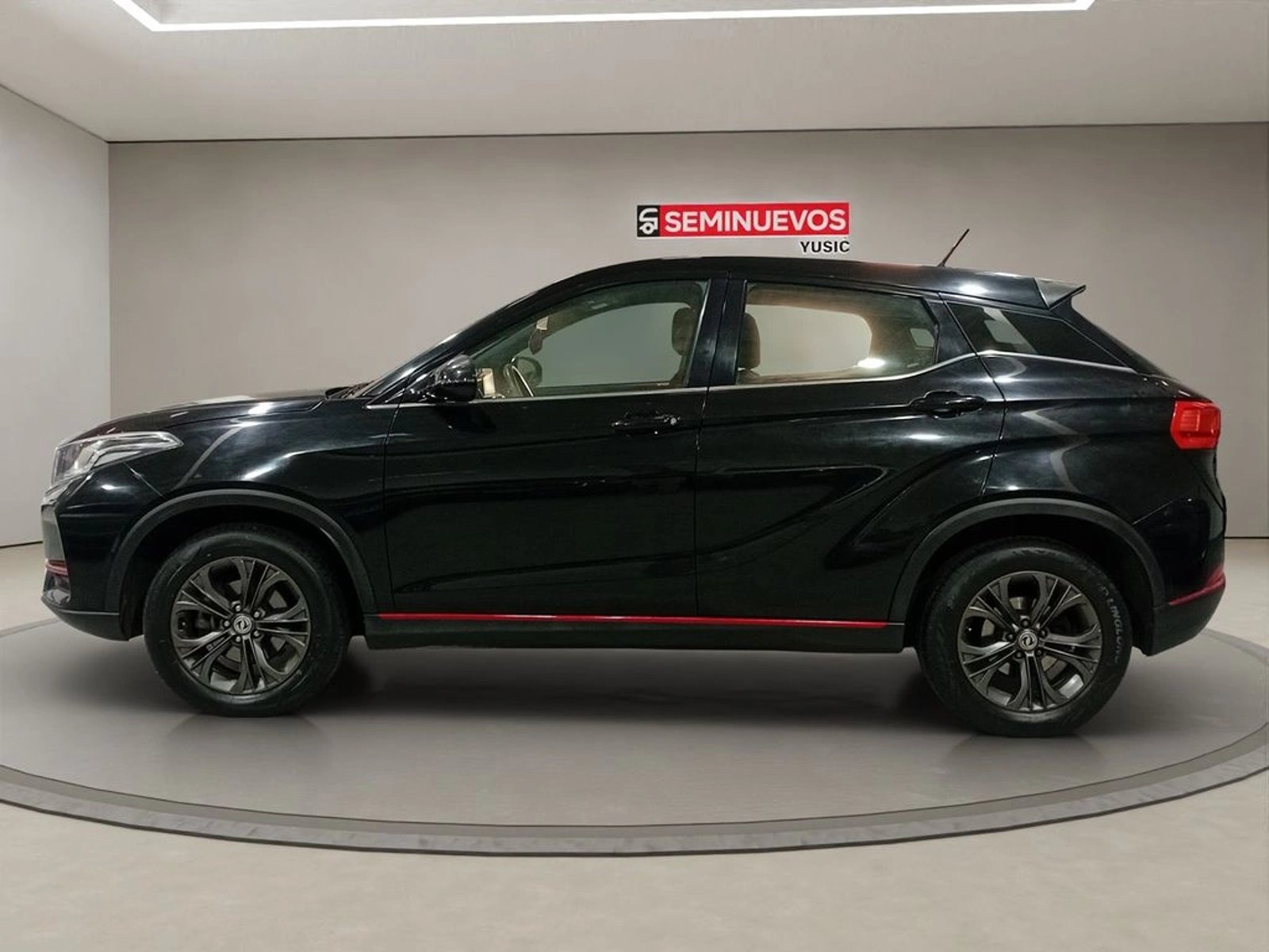 DFSK SUV 500 COMFORT MT 2023 - Foto 2 de 14