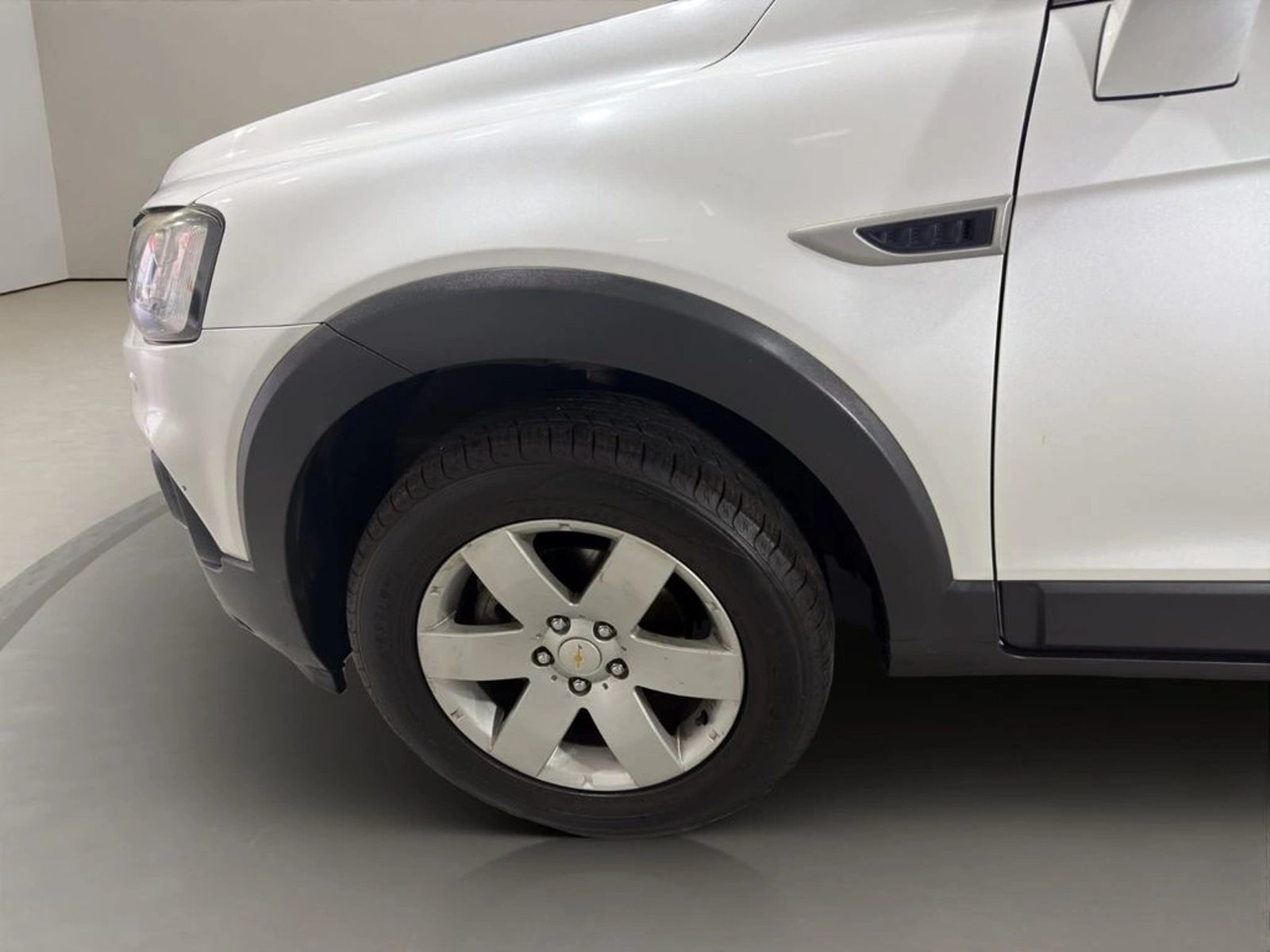 Chevrolet CAPTIVA 2.2 LS DIESEL FWD 6MT 5P 2018 - Imagen 7 de 13