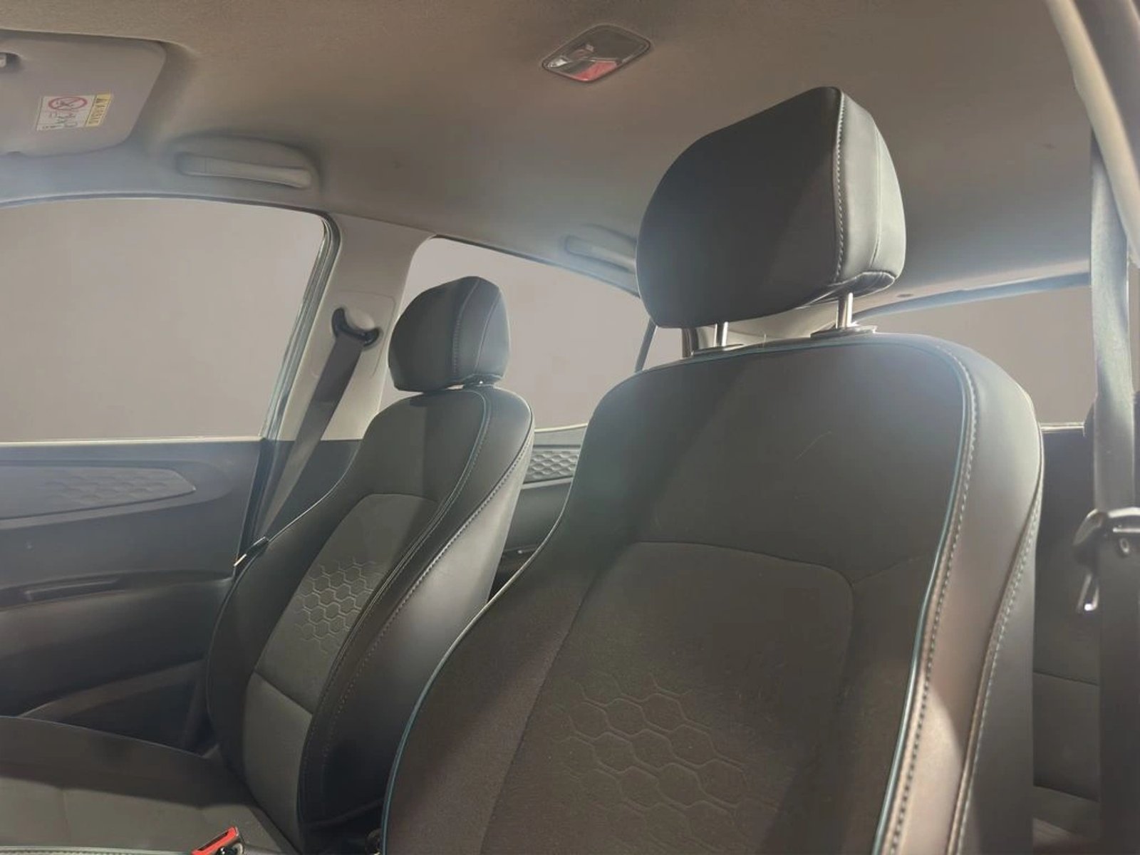 HYUNDAI GRAND I10 1.2 AI3 SDN PLUS MT 2023 - Imagen 19 de 19