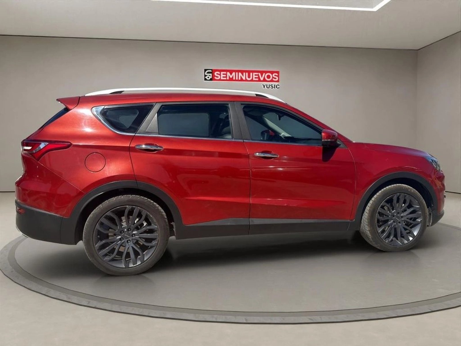 Jetour X70 1.5T GL 4X2 MT 5P 2022 - Imagen 8 de 17