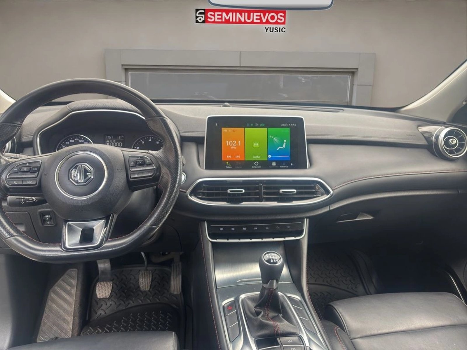 MG HS DELUXE MT 2023 - Imagen 12 de 15