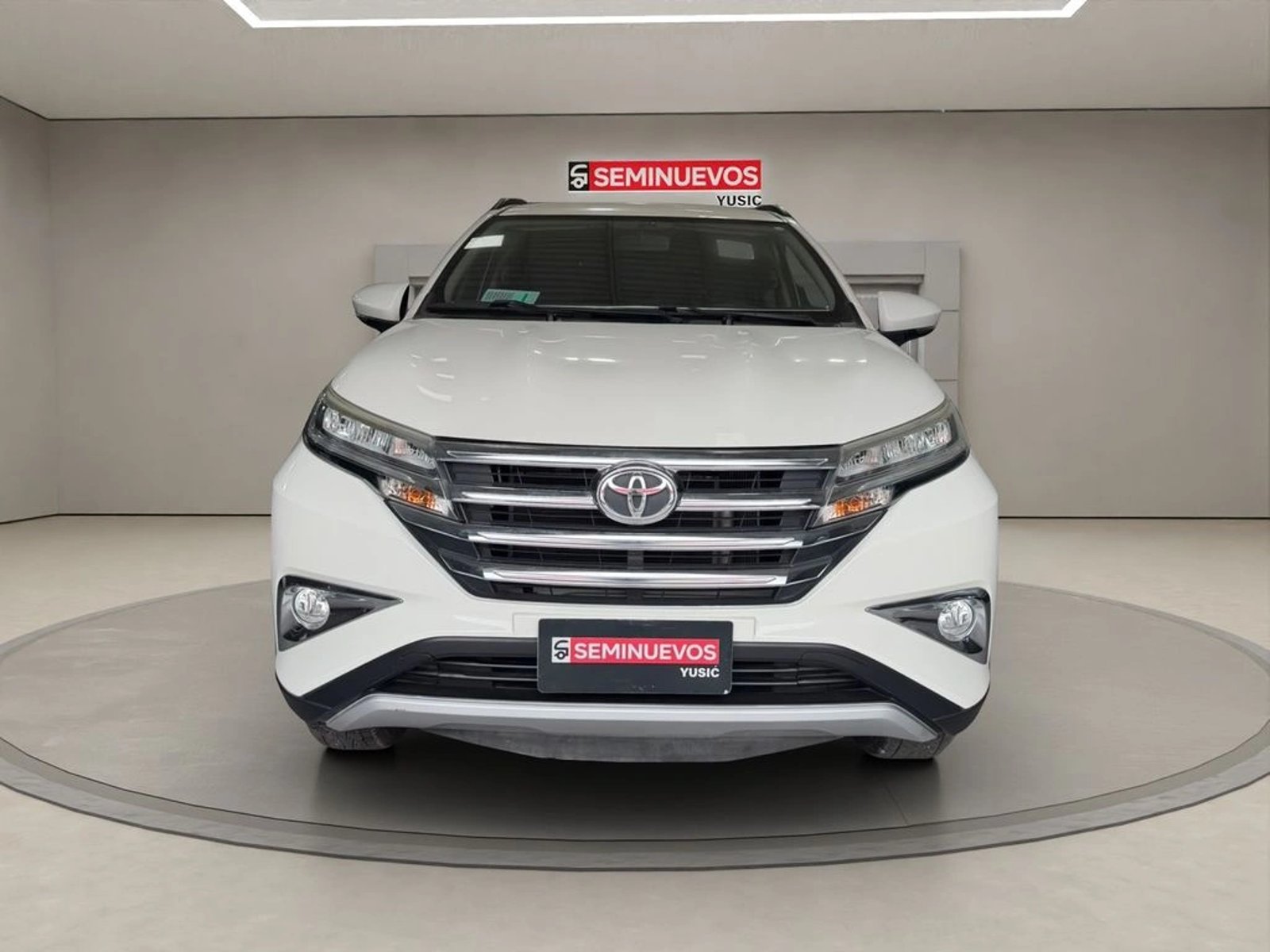 Toyota RUSH 1.5 XLI AT 2022 - Foto 2 de 11