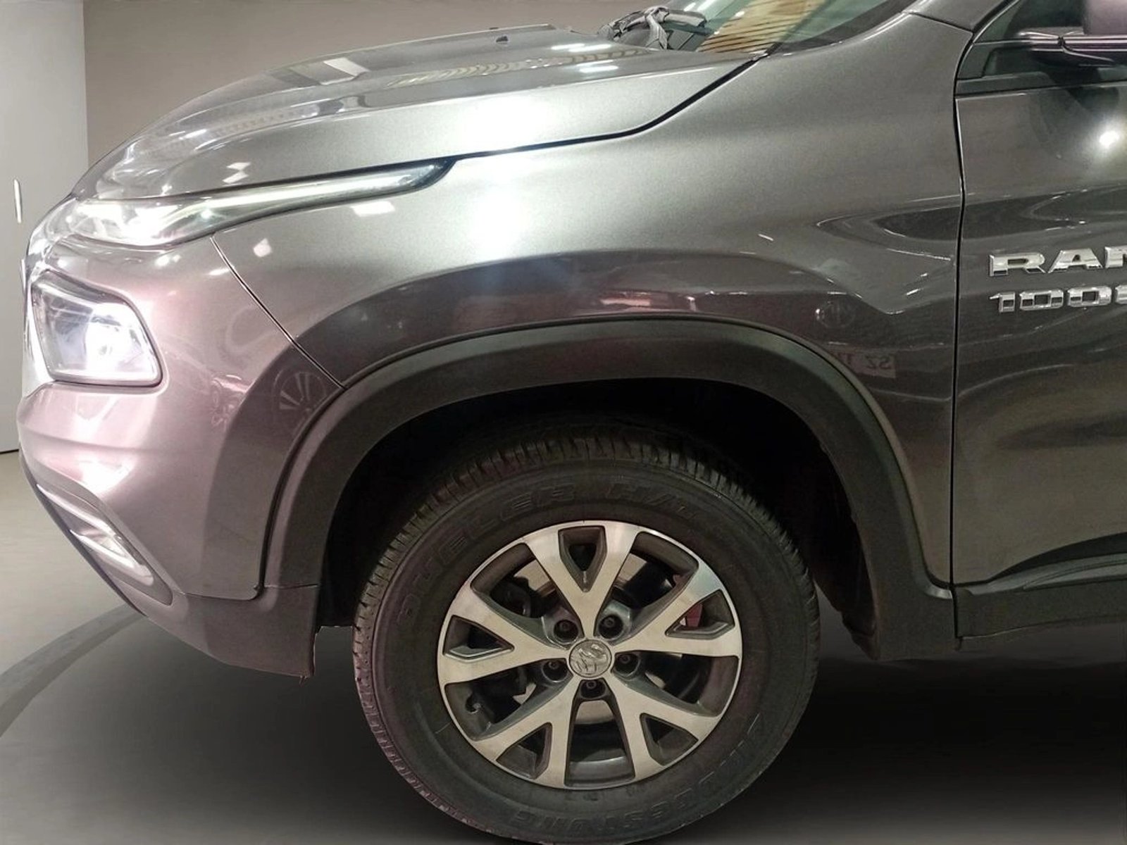 RAM 1000 1.8 BIG HORN NIGHT EDITION AT 2022 - Imagen 7 de 12
