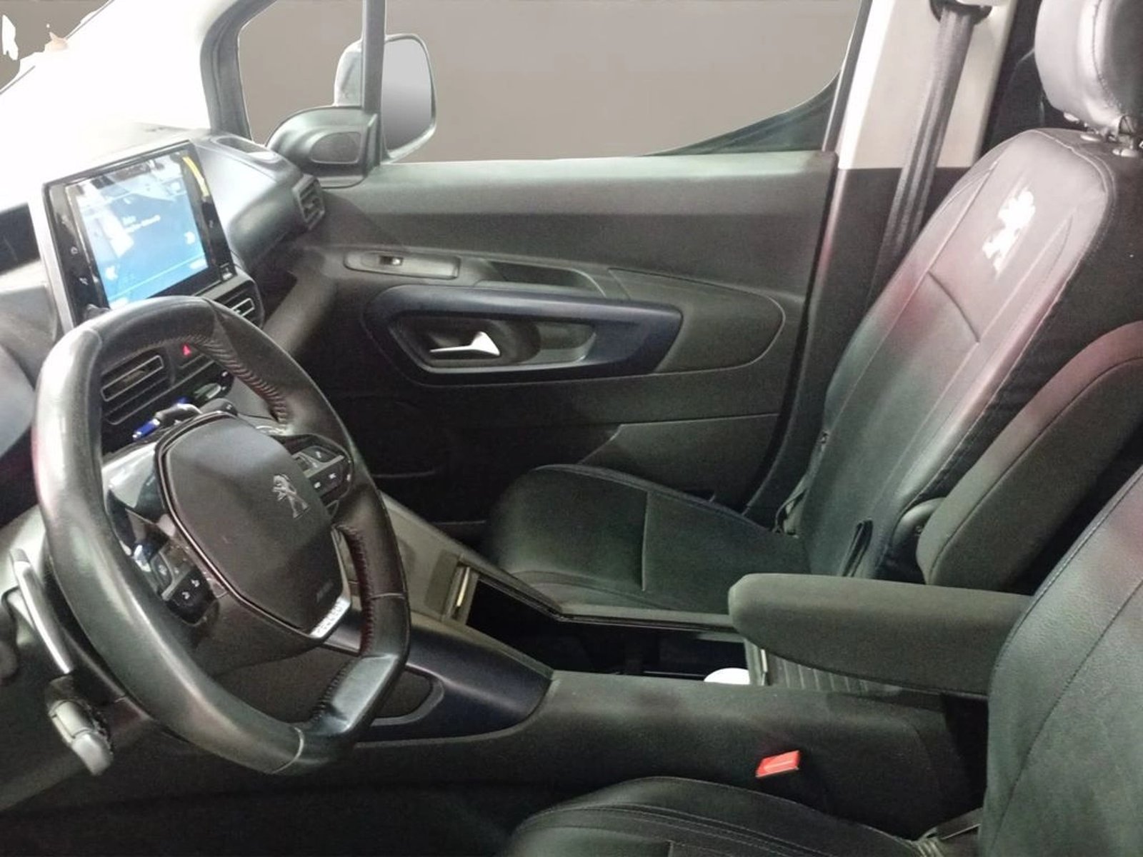 Peugeot RIFTER 1.2 ALLURE PURETECH 130 AT 2021 - Imagen 10 de 15