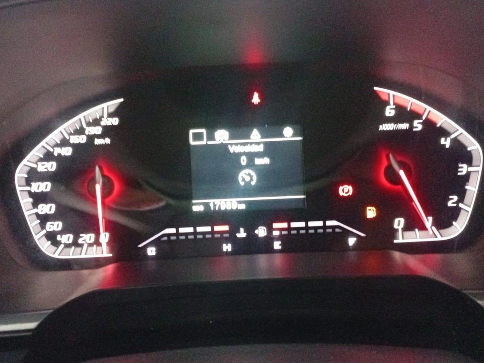 Changan HUNTER 1.9 COMFORT MT 4X4 DIESEL (2023) 2023 - Imagen 7 de 11