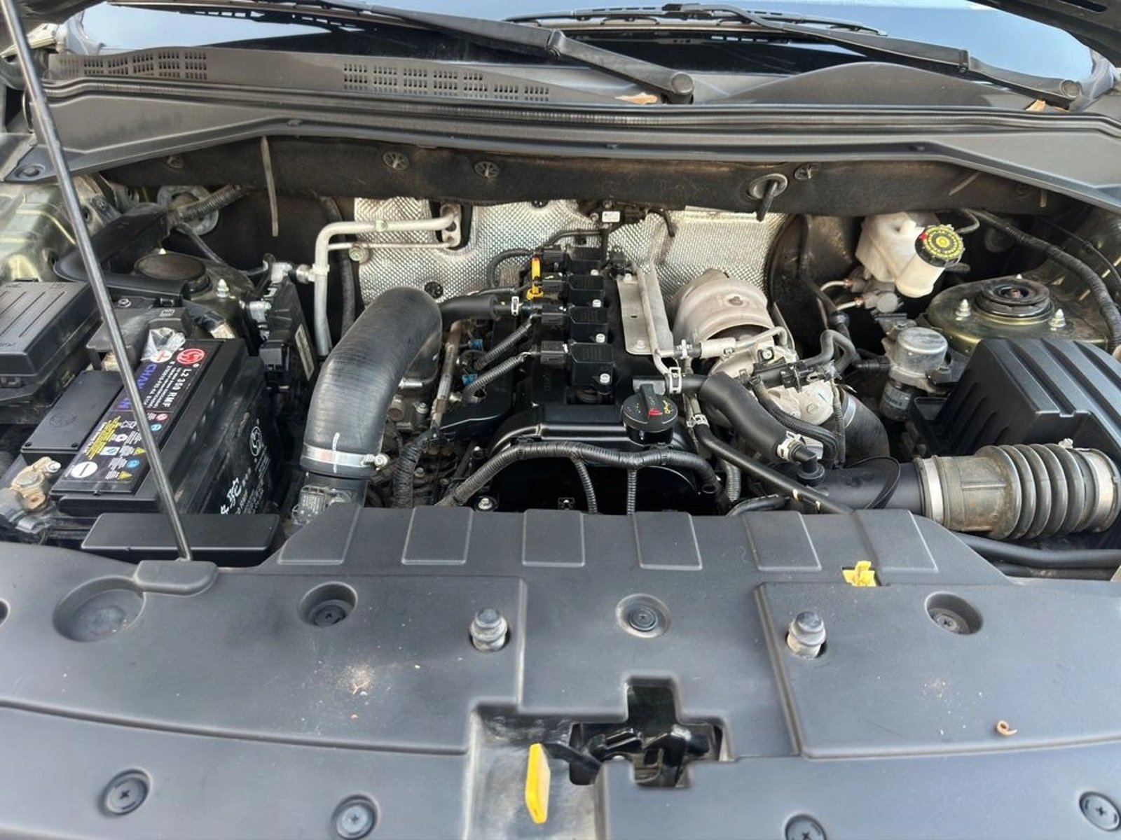 CHANGAN CX70 1.5T ELITE 4X2 MT 5P 2019 - Imagen 16 de 19