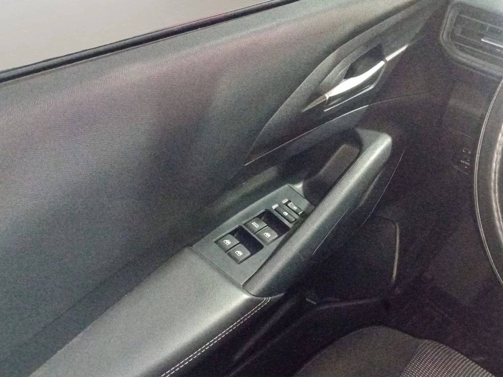 Changan HUNTER 1.9 COMFORT MT 4X4 DIESEL (2023) 2023 - Imagen 10 de 11