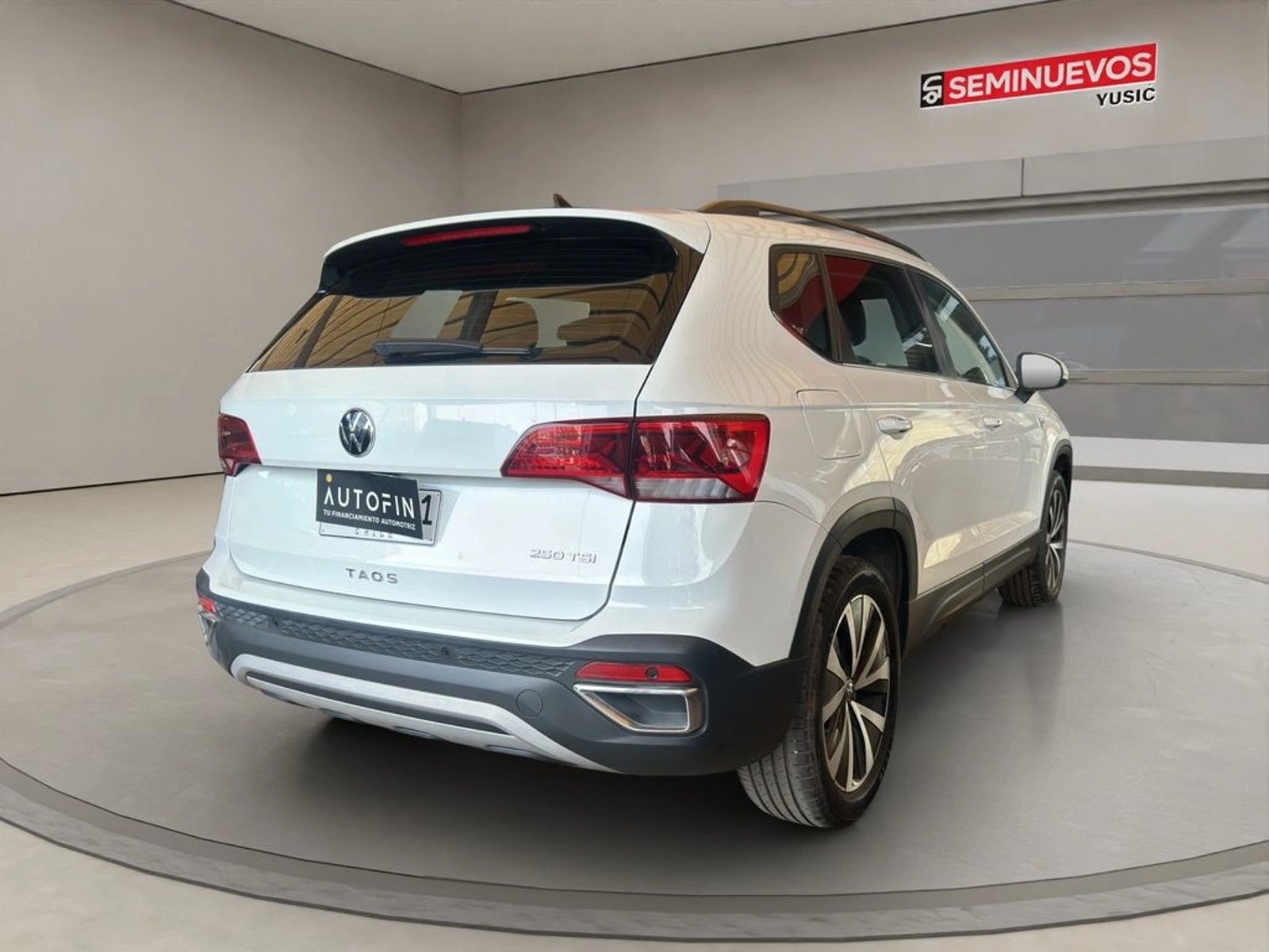 Volkswagen TAOS 1.4 TSI CONFORTLINE 2025 - Imagen 6 de 16