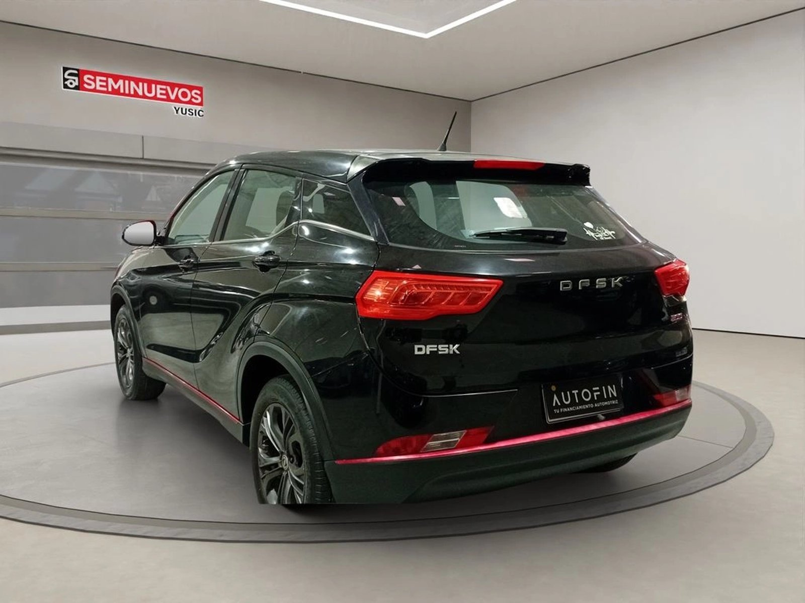 DFSK SUV 500 COMFORT MT 2023 - Foto 3 de 14