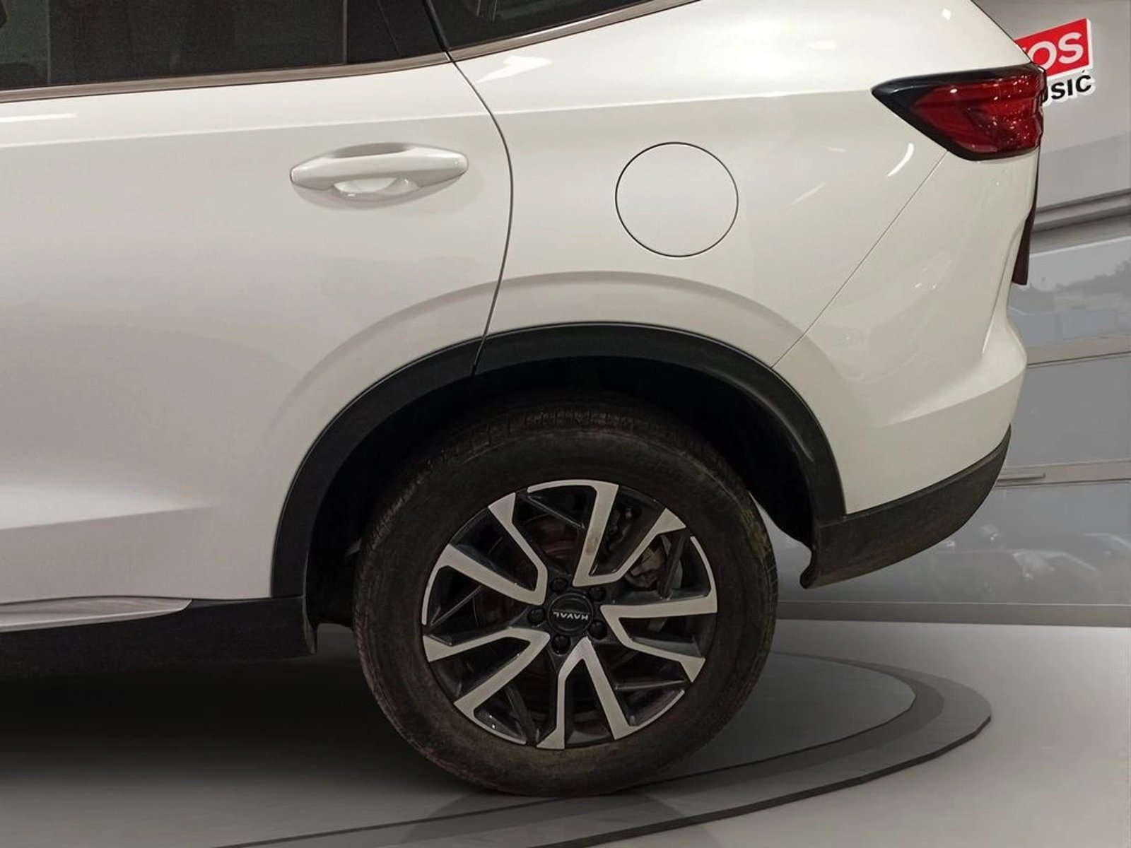Haval H6 1.5 DELUXE AT HIBRIDO 2024 - Imagen 7 de 15