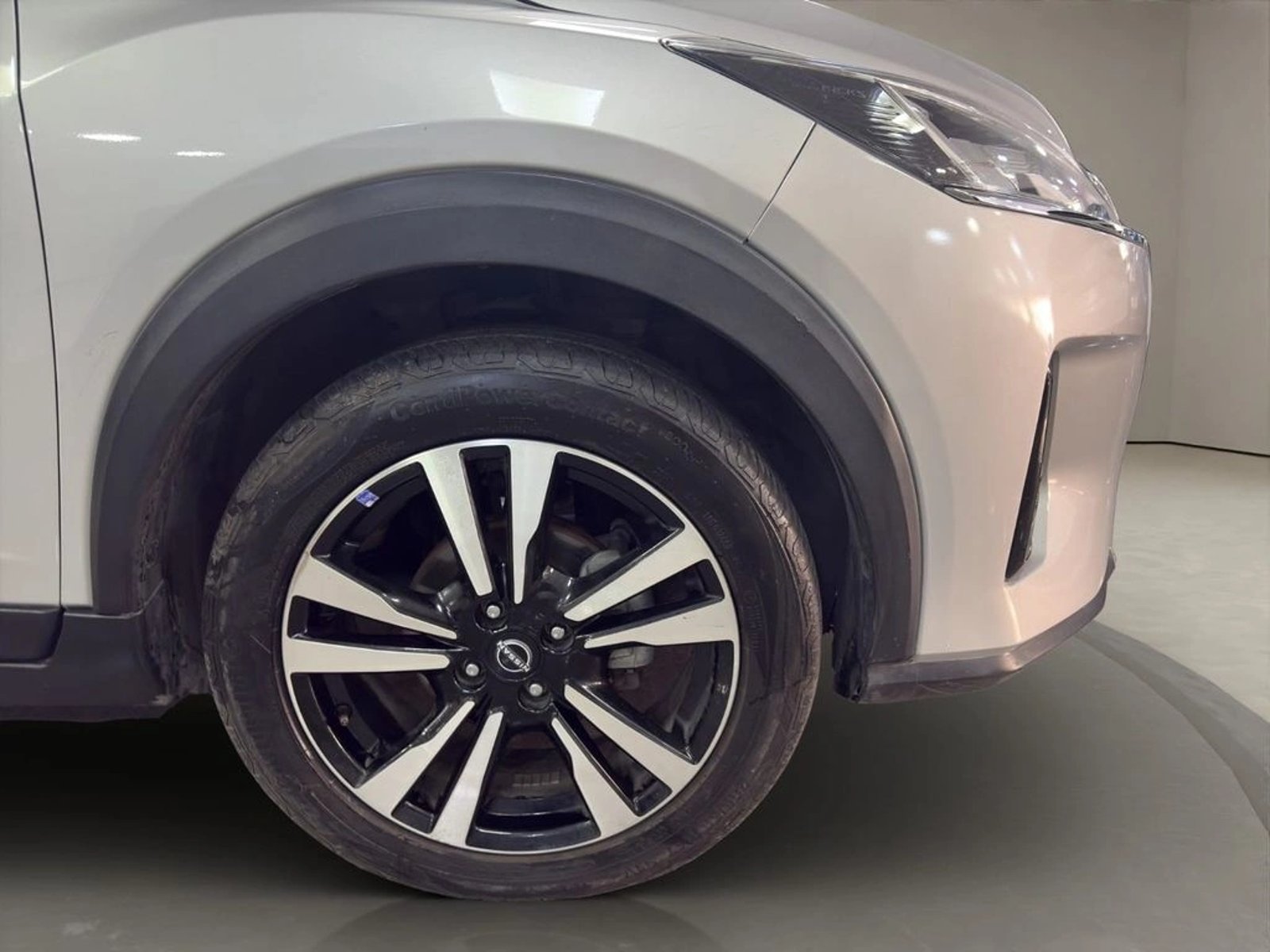 Nissan KICKS 1.6 ADVANCE 4X2 CVT AT 5P 2023 - Imagen 14 de 20