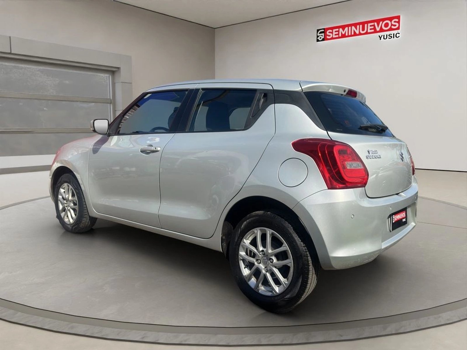 Suzuki SWIFT 1.2 GA 4X2 AC MT 5P 2022 - Imagen 5 de 17