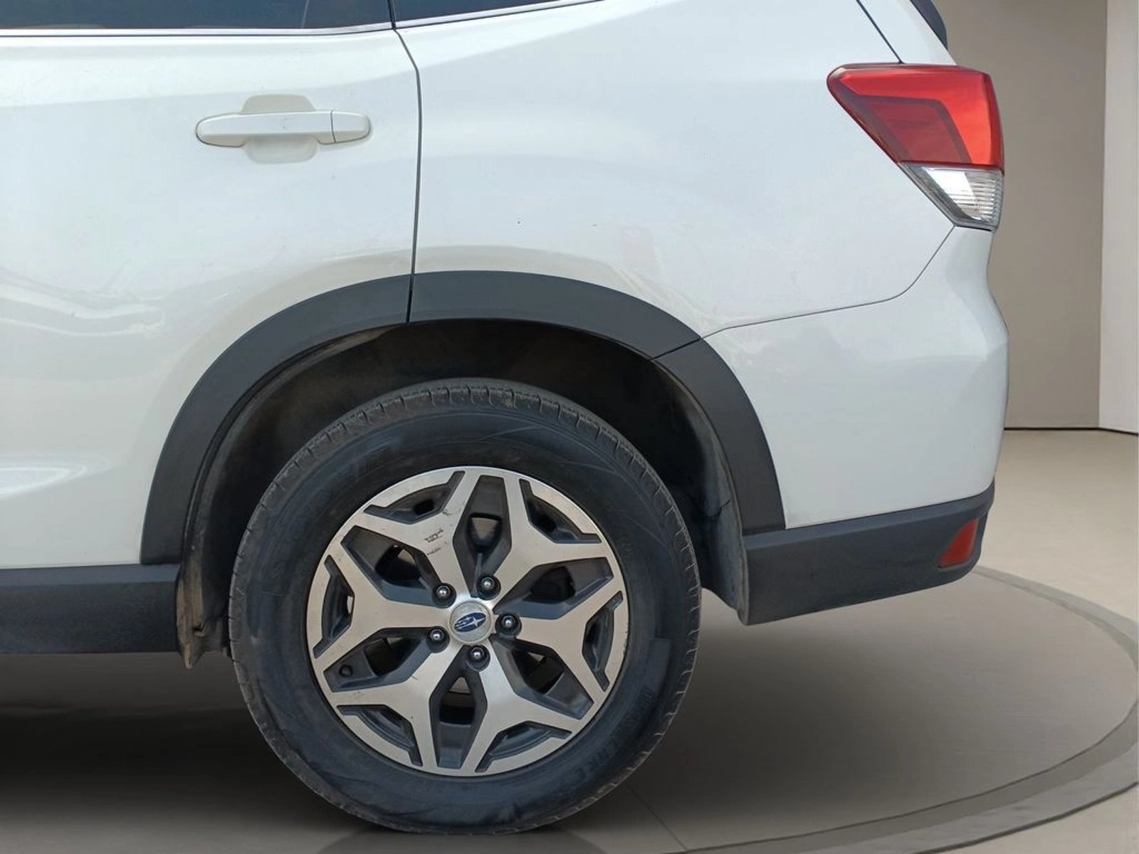 Subaru FORESTER 2.0 XS AWD AT 2023 - Imagen 18 de 19