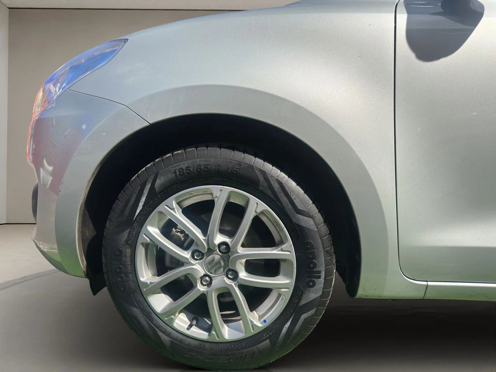 Suzuki SWIFT 1.2 GA 4X2 AC MT 5P 2022 - Imagen 16 de 17