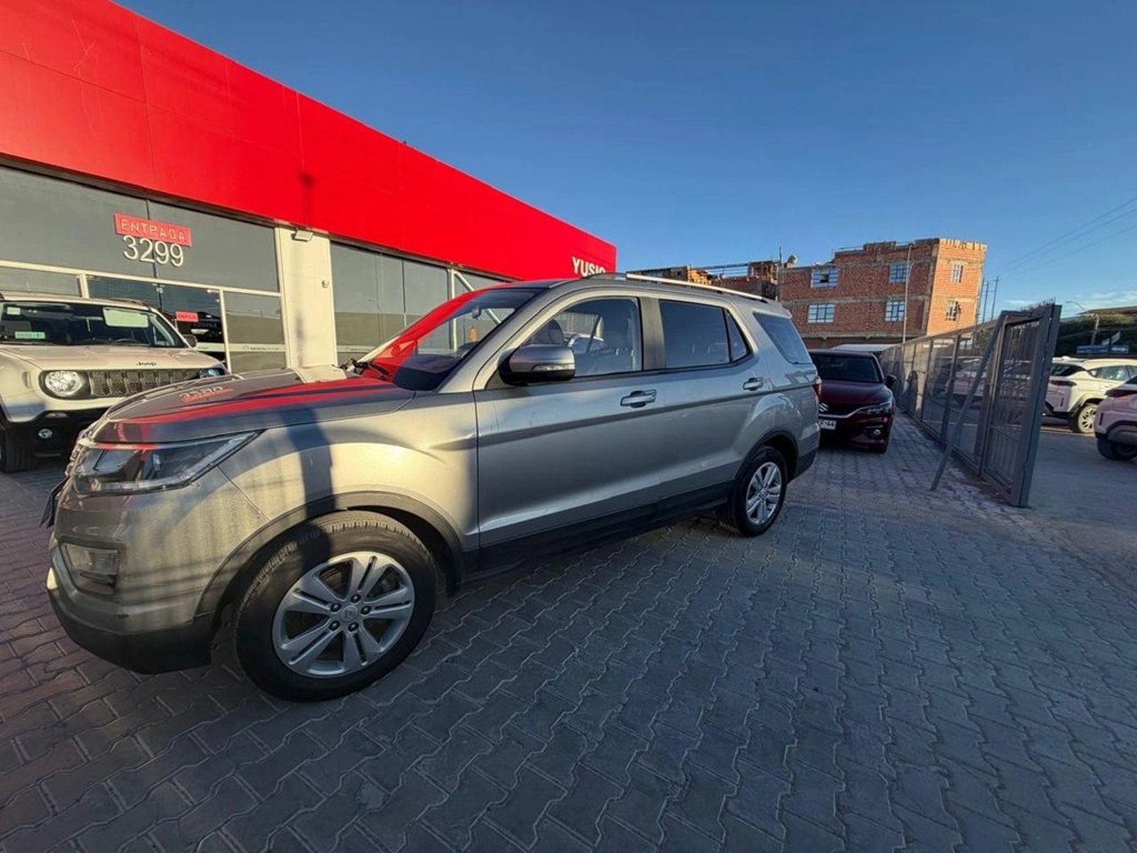 Changan CX70 1.6 COMFORT 4X2 MT 5P 2022 - Foto 2 de 13