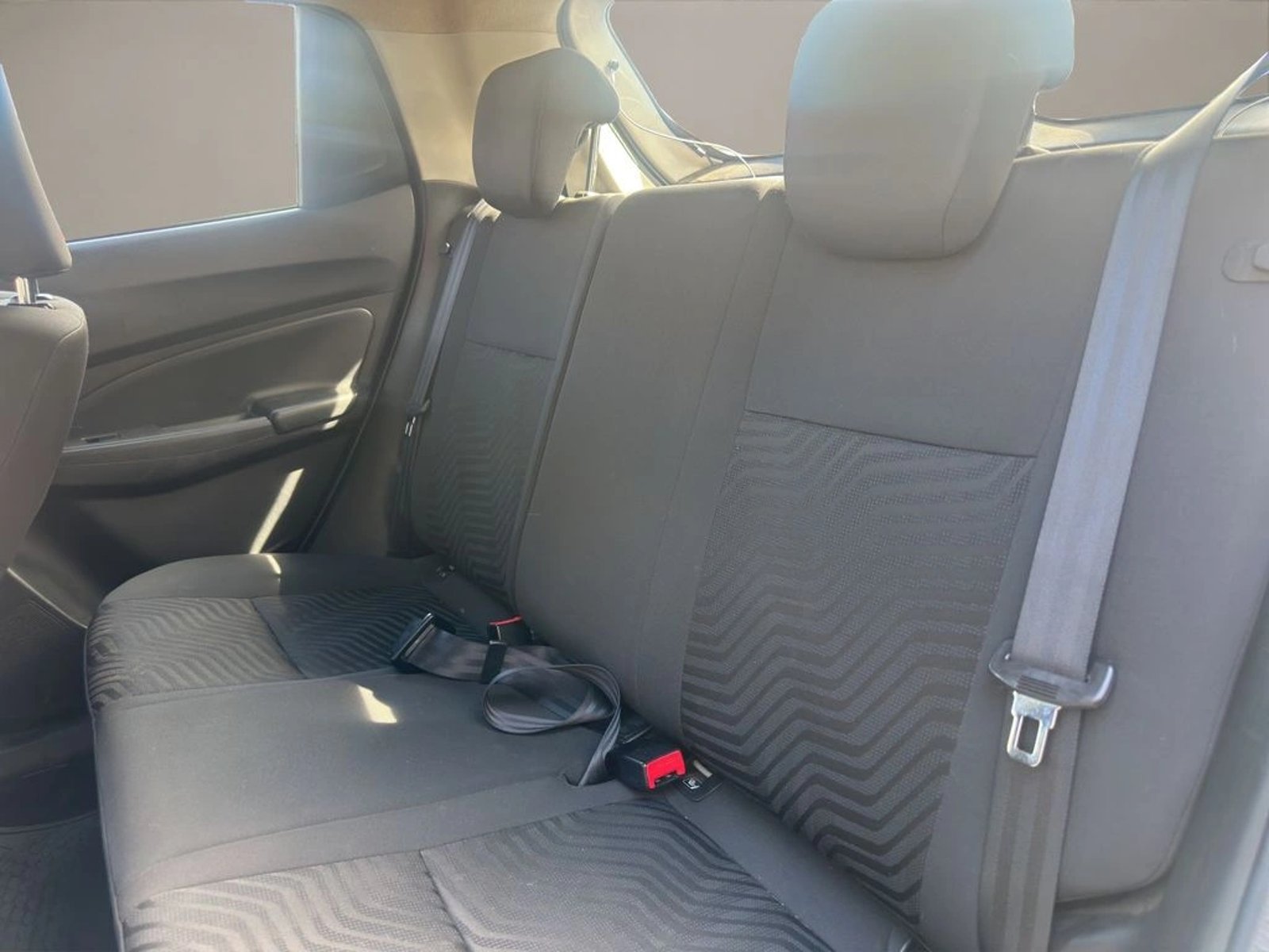 Suzuki SWIFT 1.2 GA 4X2 AC MT 5P 2022 - Imagen 13 de 17