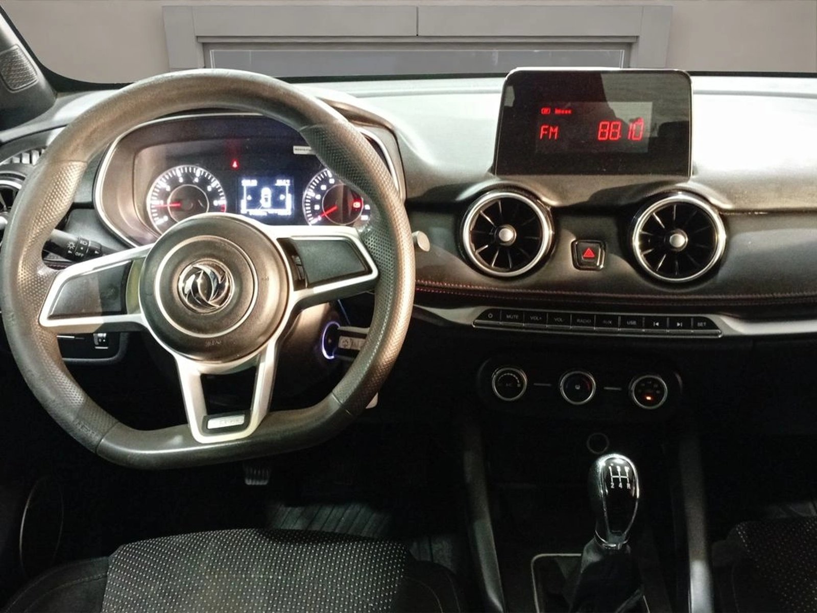 DFSK SUV 500 COMFORT MT 2023 - Imagen 11 de 14