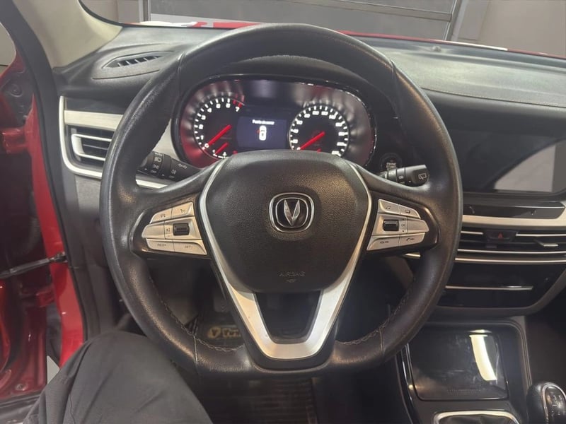 Changan CS35 1.6 PLUS COMFORT MT 2023 - Imagen 15 de 19