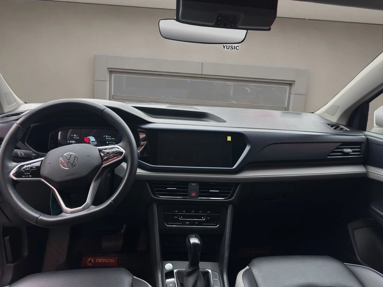 Volkswagen TAOS 1.4 TSI CONFORTLINE 2025 - Imagen 13 de 16
