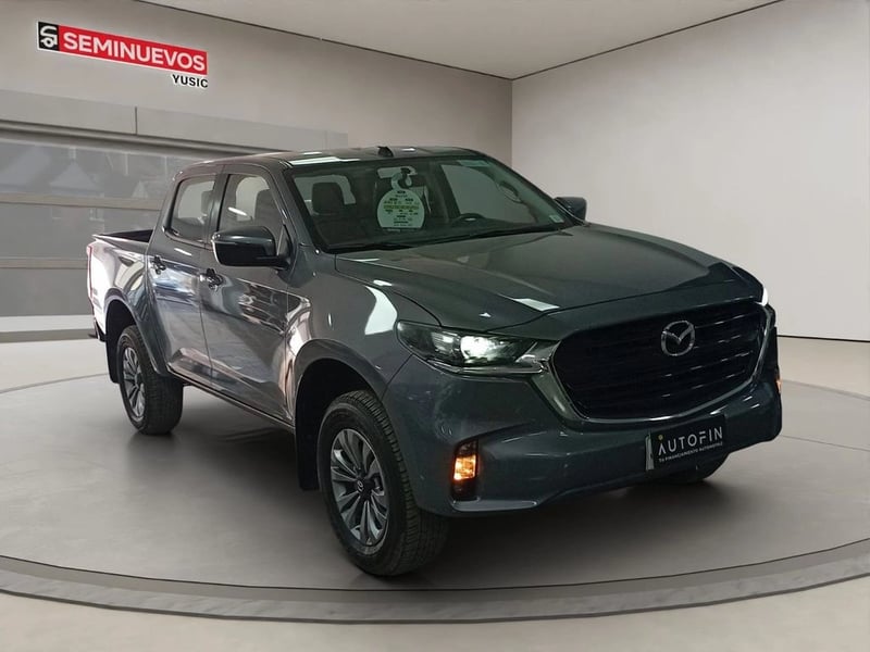 Mazda BT-50 3.0 DIESEL 4X4 DOB.CAB. 6MT 4P 2023 - Imagen 4 de 13