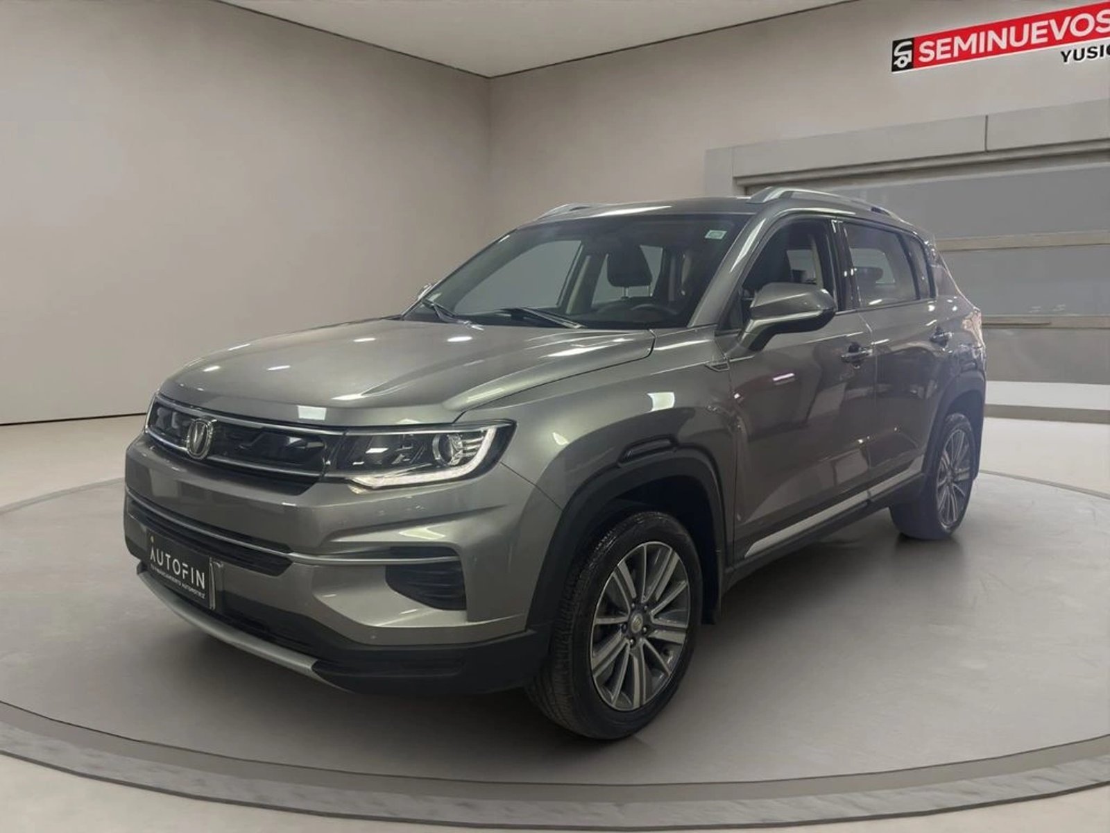 Changan CS35 1.6 COMFORT 4X2 MT 5P 2023 - Foto 3 de 18