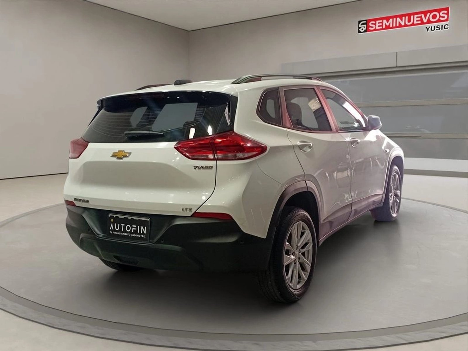 CHEVROLET TRACKER 1.2T LS FWD MT 5P 2022 - Foto 4 de 13