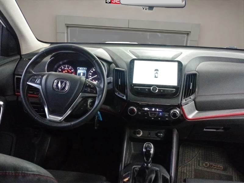 Changan CS55 1.5 LUXURY 4X2 MT 5P 2023 - Imagen 10 de 15