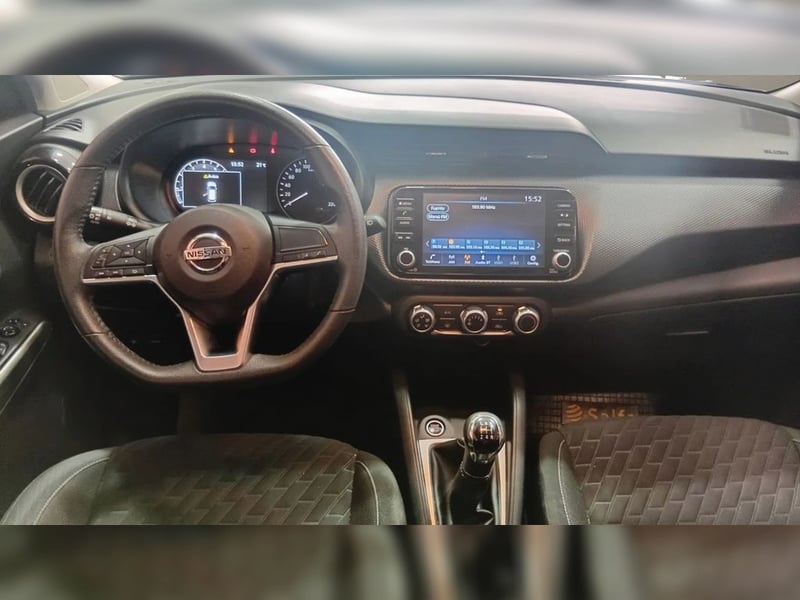 Nissan KICKS 1.6 2022 - Imagen 8 de 9