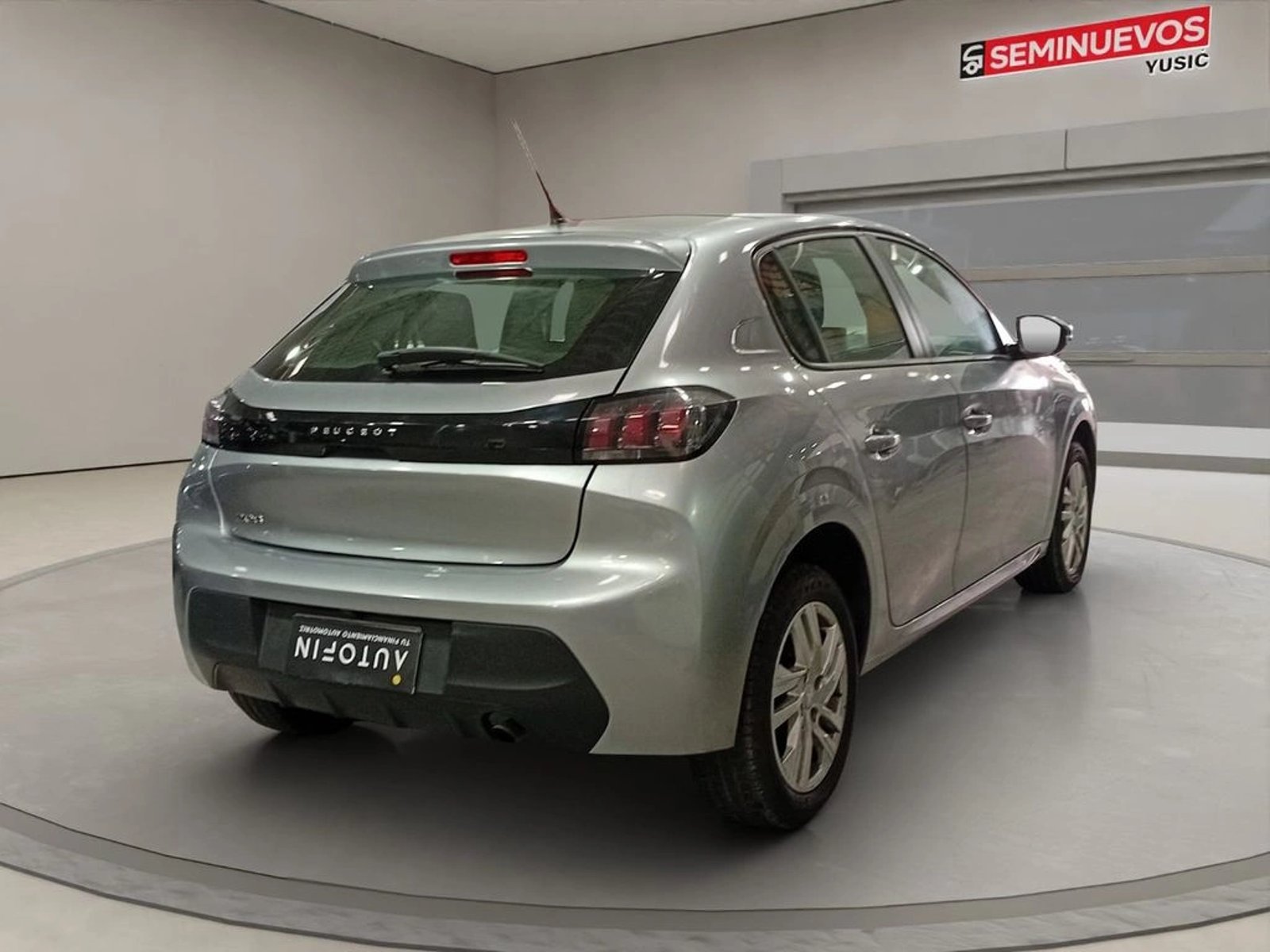 Peugeot 208 1.2 ALLURE PACK PURETECH 100 MT 2023 - Imagen 6 de 13