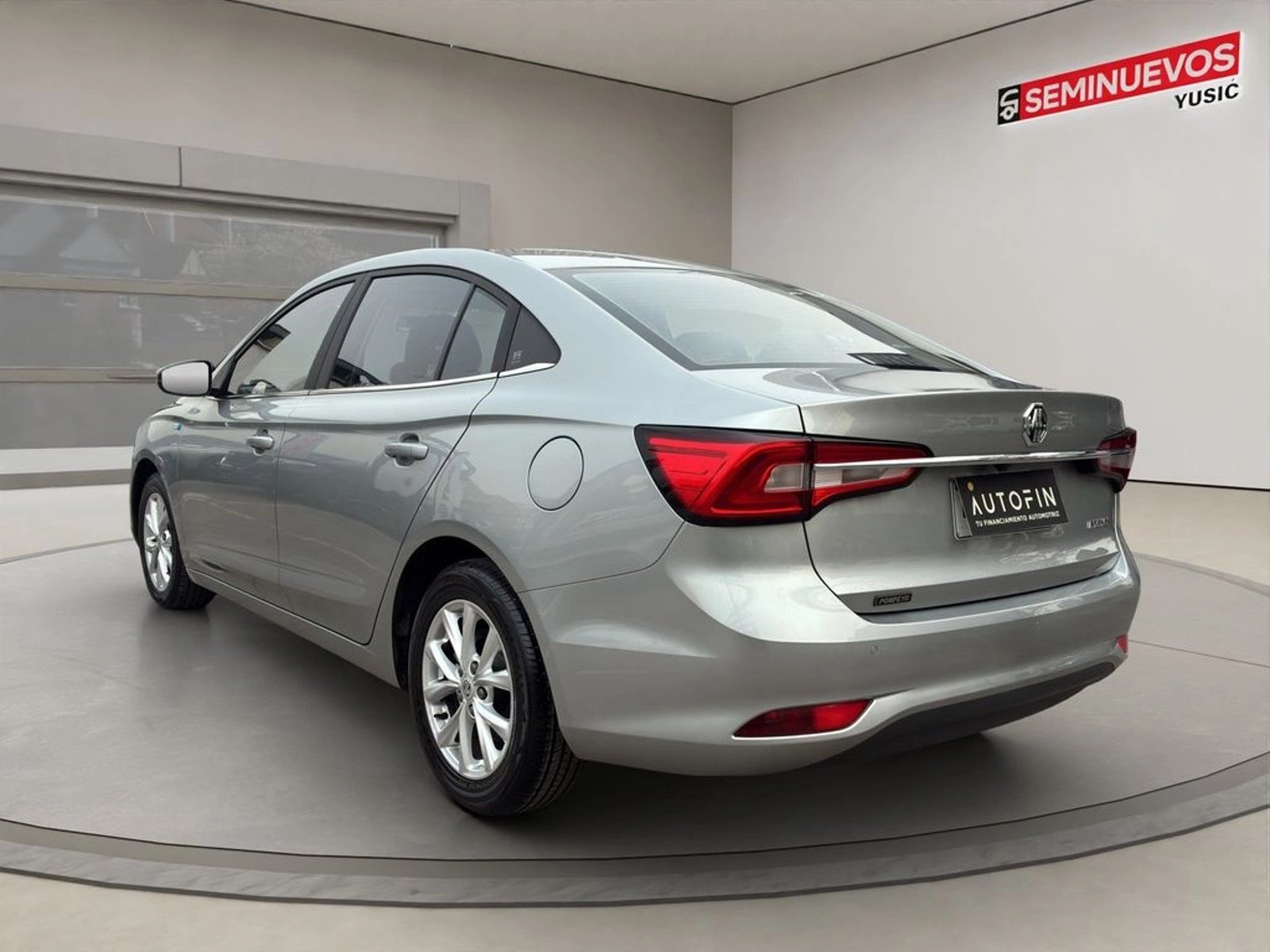 MG 5 1.5 COM AT 2025 - Imagen 4 de 16