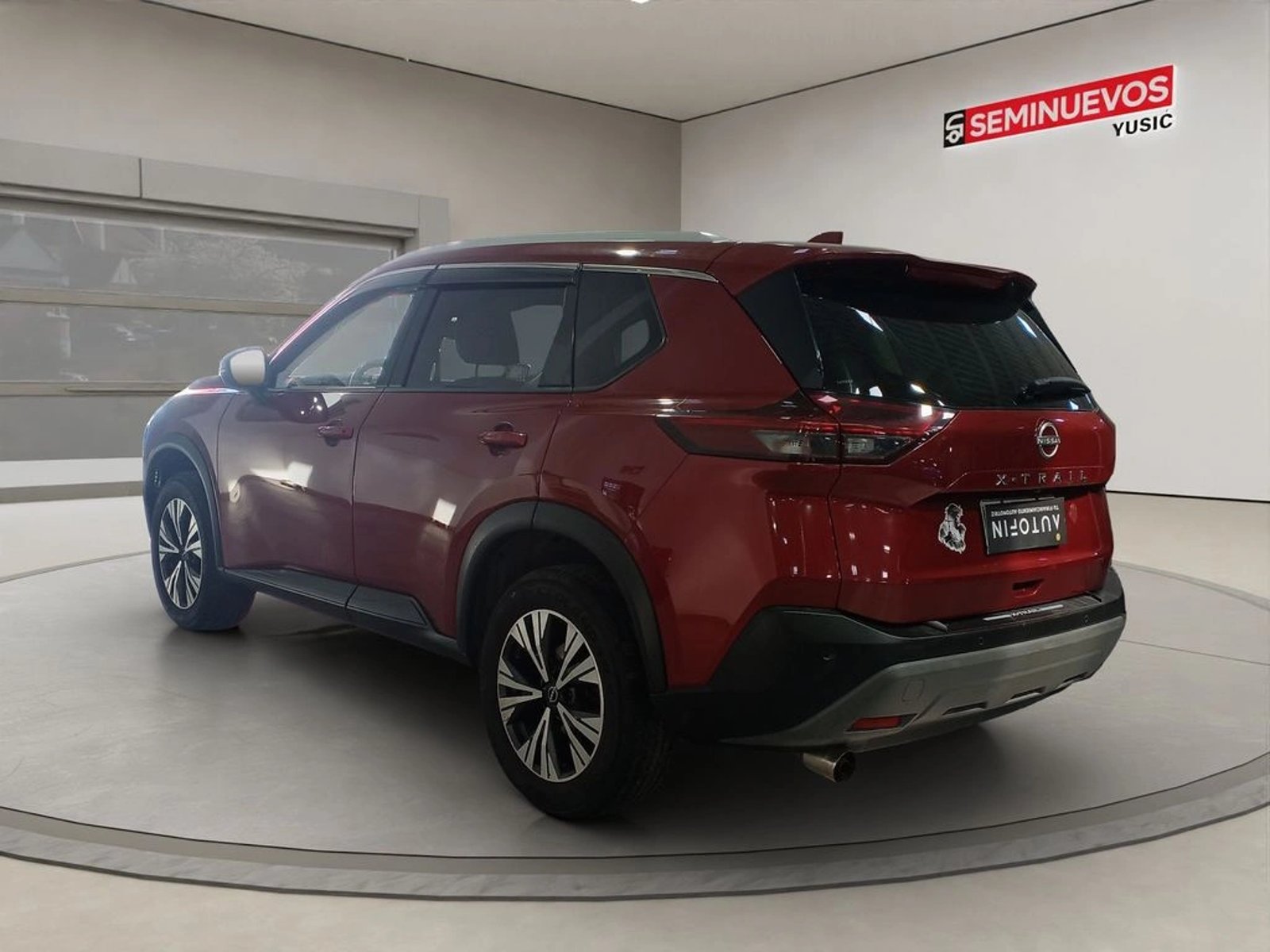 Nissan X-TRAIL 4X2 CVT 2.5 2024 - Foto 3 de 14