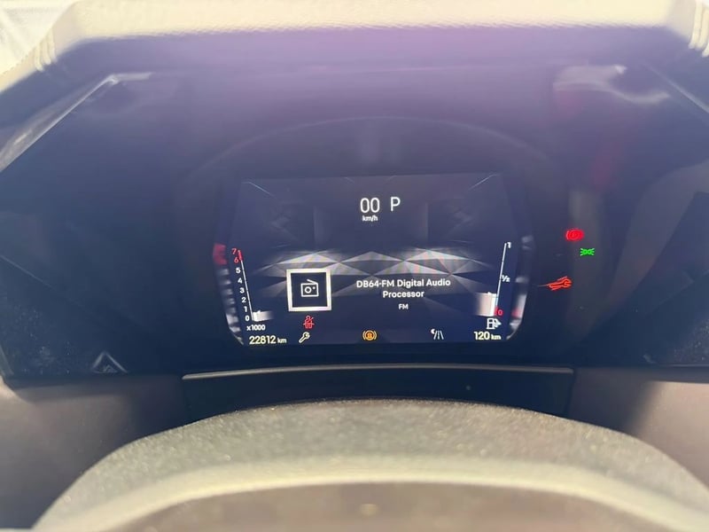 DS Automobiles 4 1.5 CROSS TROCADERO BLUEHDI DIESEL 4X2 130 EAT8 5P 2024 - Imagen 8 de 10