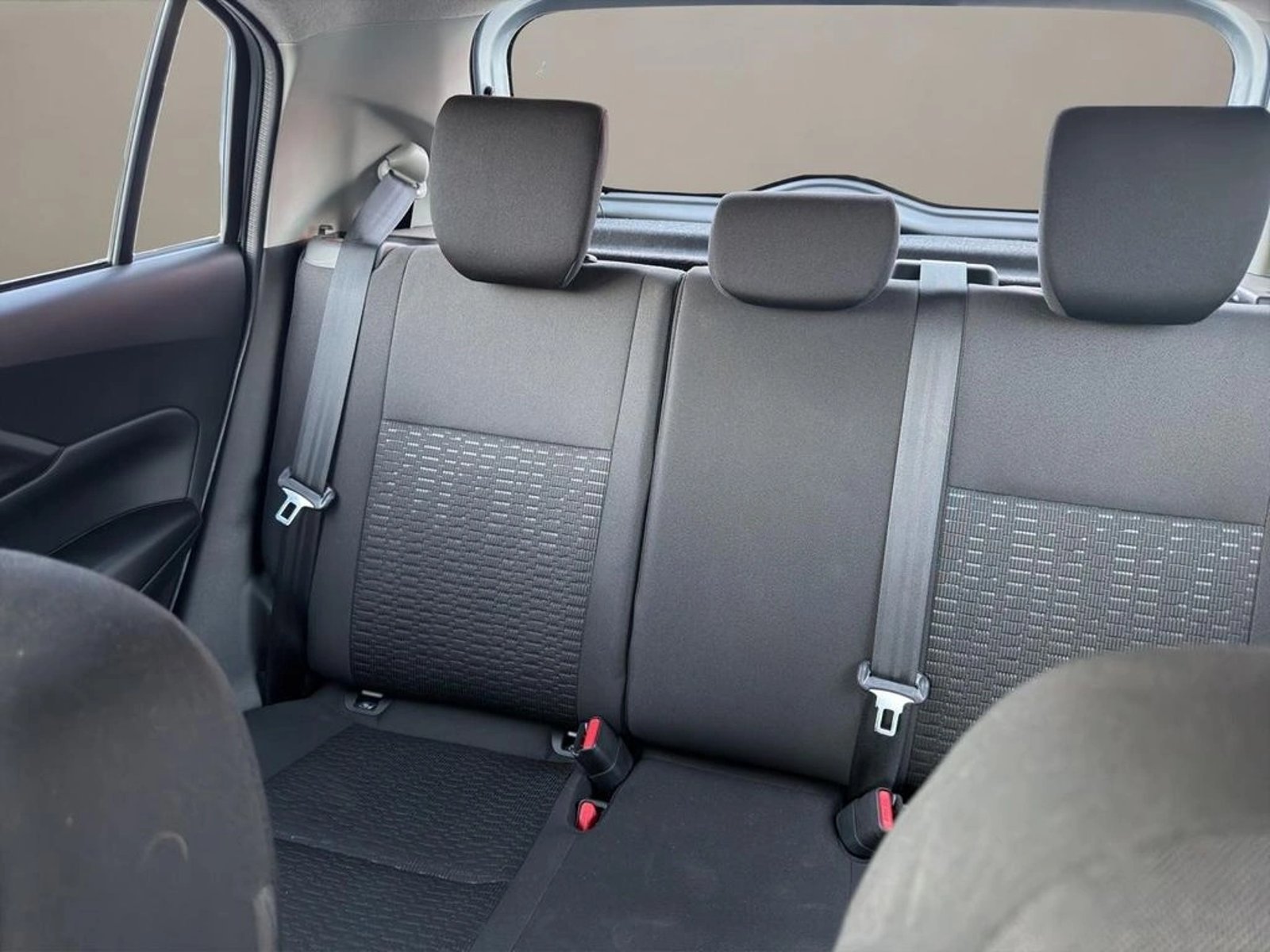 Suzuki SWIFT 1.2 GL SMART HYBRID 2025 - Imagen 8 de 16