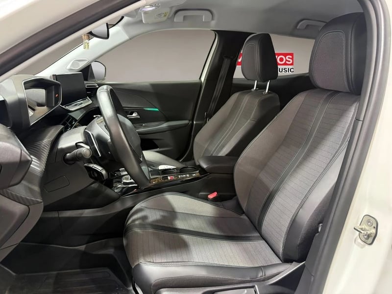 Peugeot 2008 1.5 ALLURE BLUEHDI 130 DIESEL 4X2 AT 5P 2022 - Imagen 11 de 11
