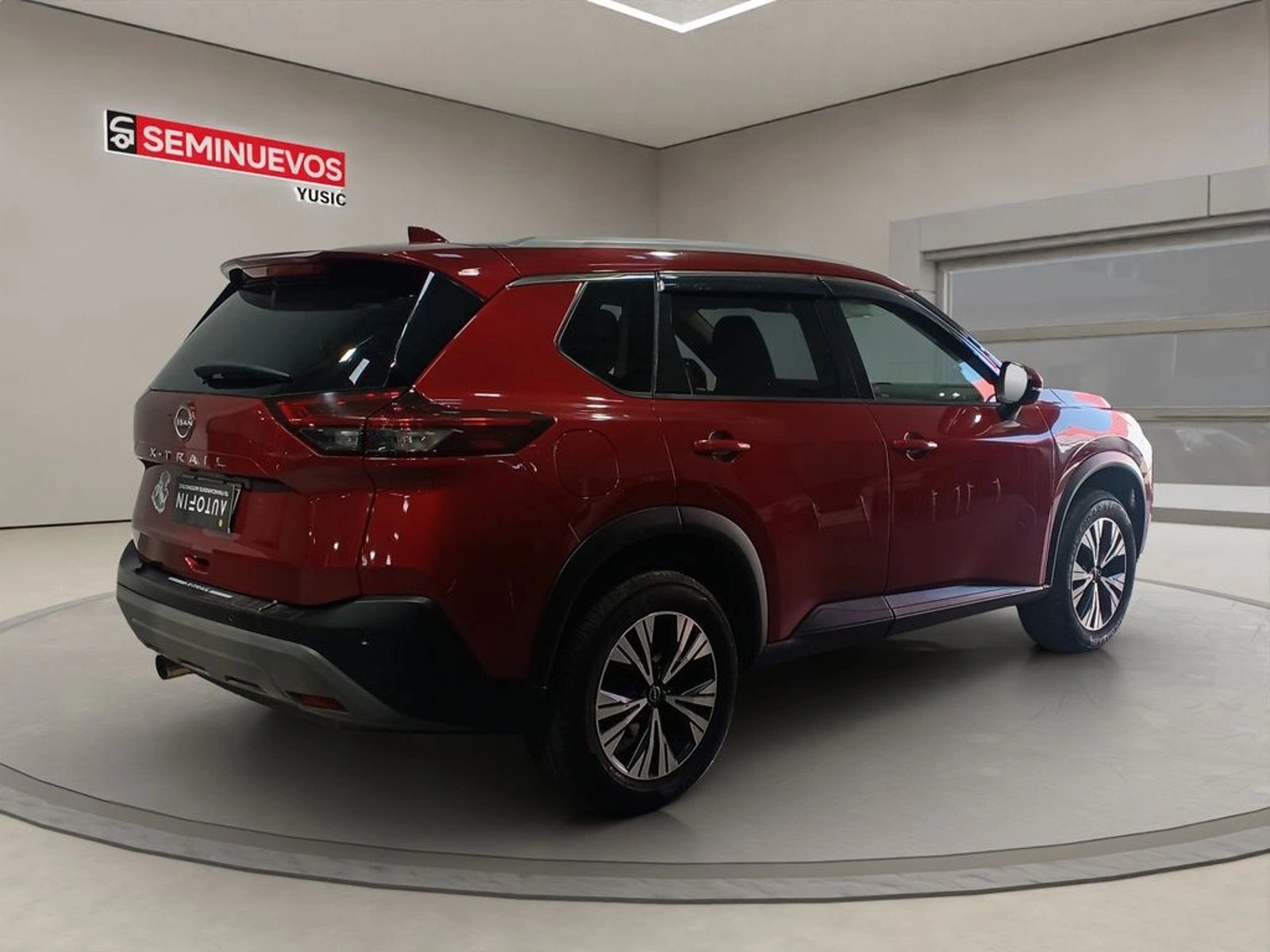 Nissan X-TRAIL 4X2 CVT 2.5 2024 - Imagen 5 de 14