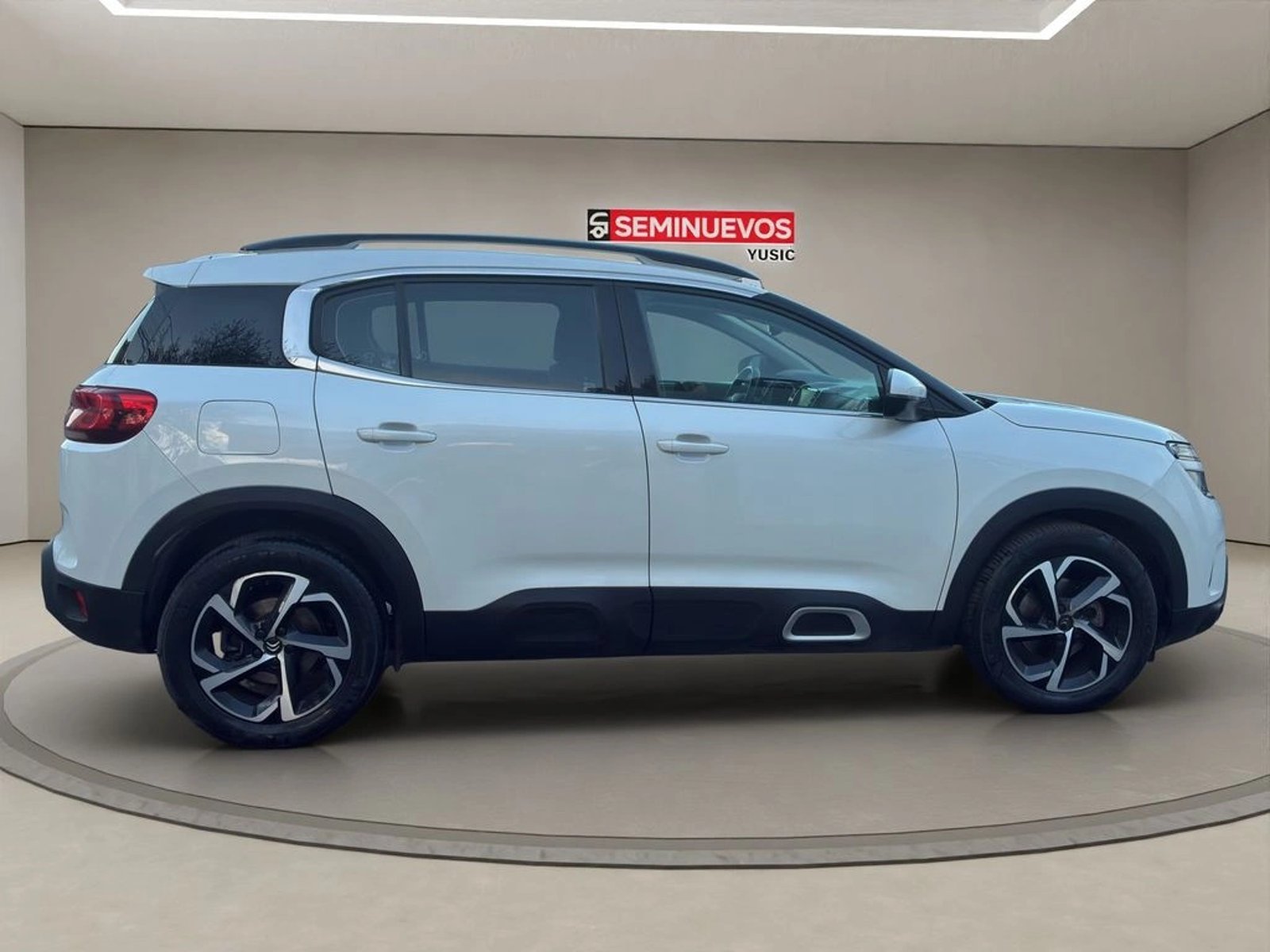 Citroën C5 AIRCROSS 1.6 AIRCROSS PURETECH 165 LIVE AT 2020 - Imagen 7 de 16