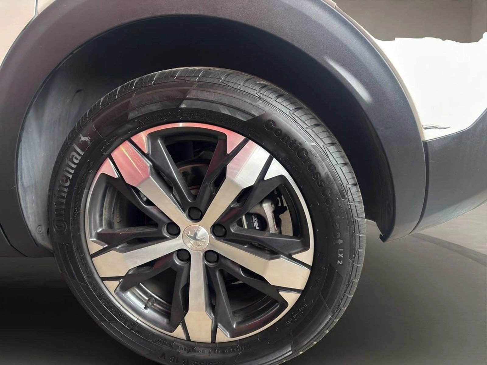 PEUGEOT 3008 1.6 GT BLACK PACK PURETECH EAT8 AT 2023 - Imagen 14 de 14