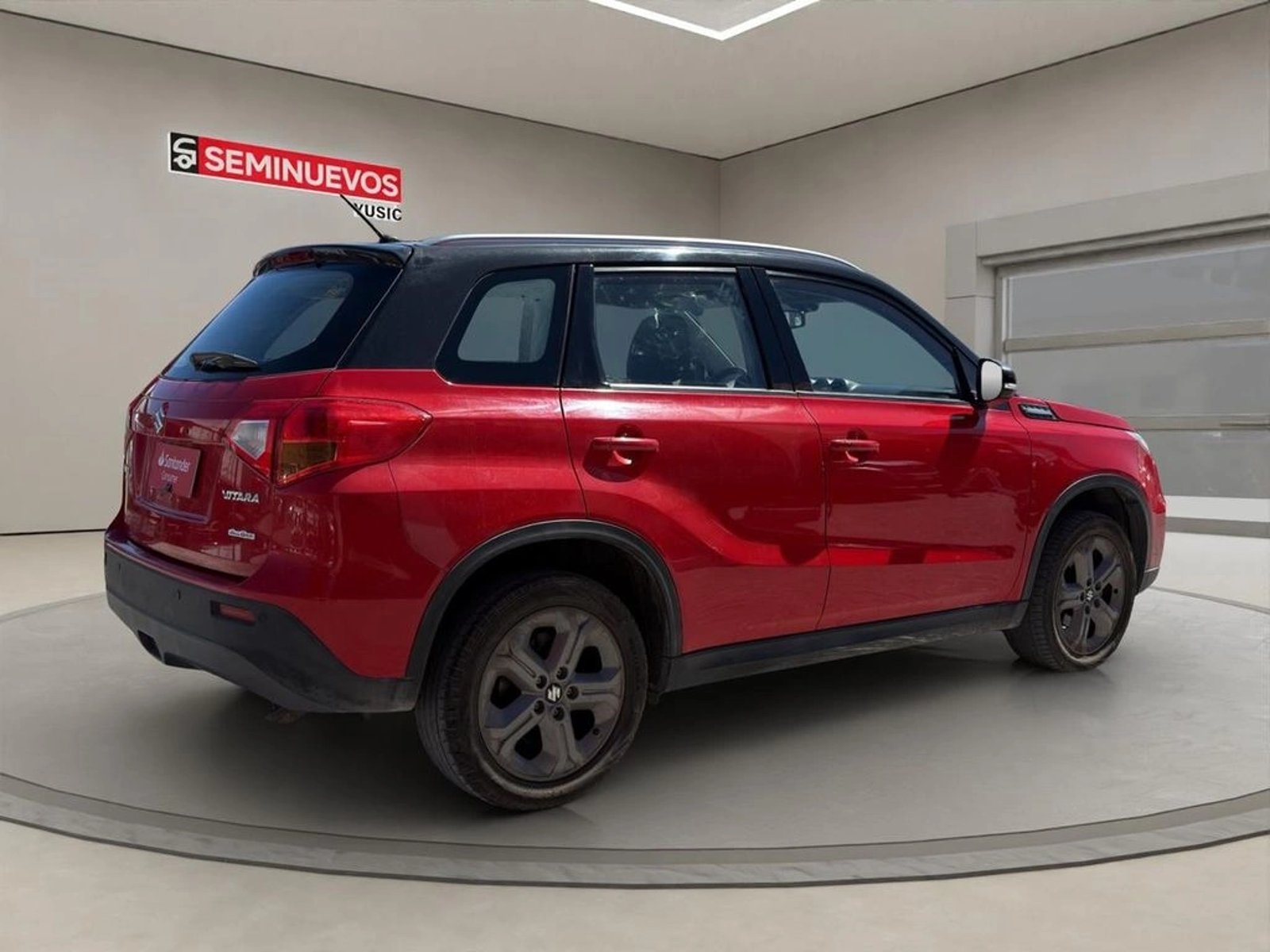 Suzuki VITARA 1.6 GL 4X2 MT 5P 2017 - Foto 4 de 15