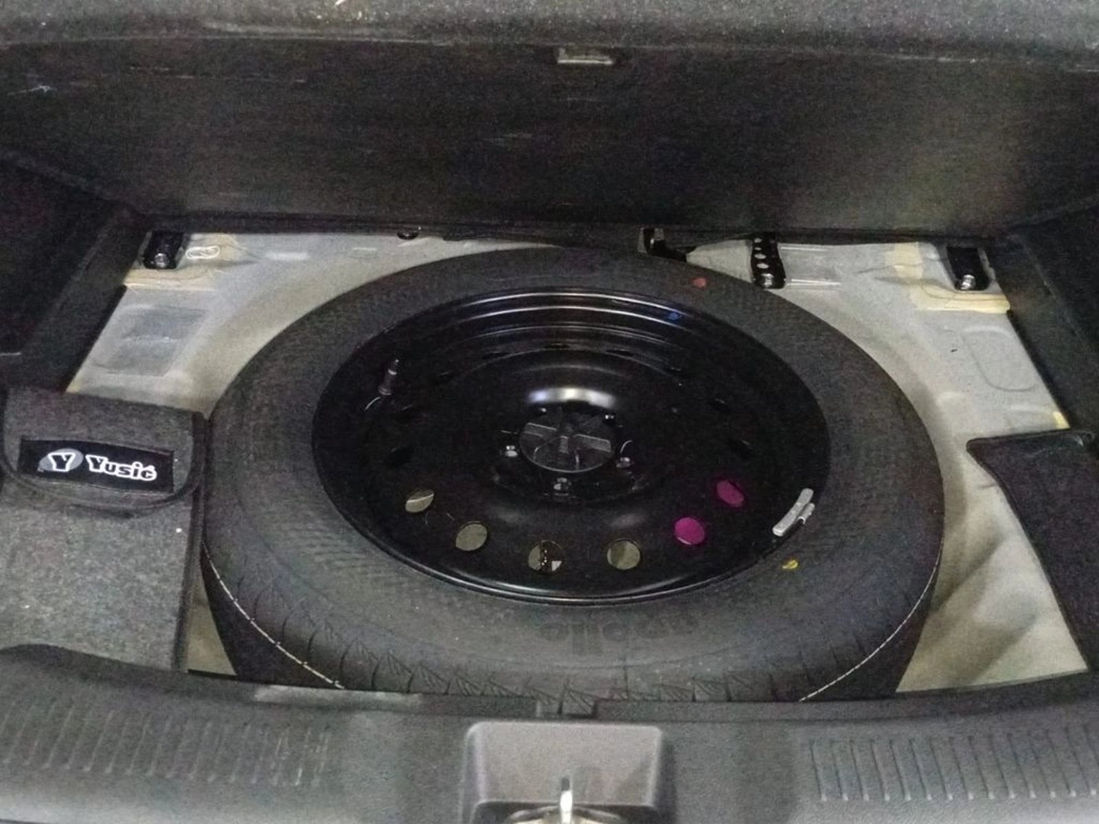 SUZUKI GRAND VITARA 1.5 GL HYBRID 4X2 AT 5P 2025 - Imagen 12 de 19