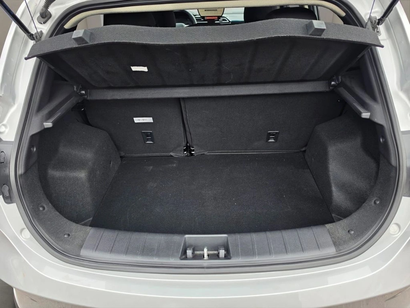 JAC JS2 LUXURY 2026 - Imagen 16 de 18